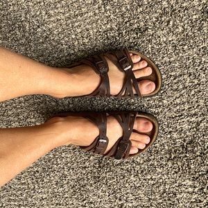 women’s Birkenstock sandal size 37 - brown leather